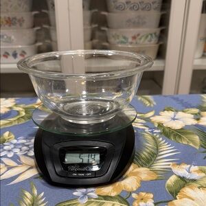 Pyrex 322 Clear Glass Bowl